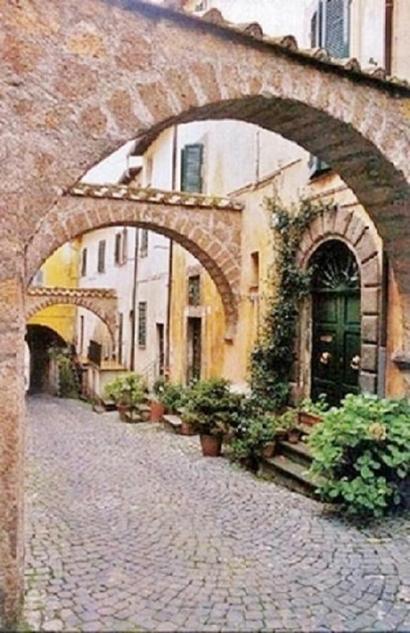 Ferienwohnung Casa "Oasi" Centro Storico Tuscania Exterior foto